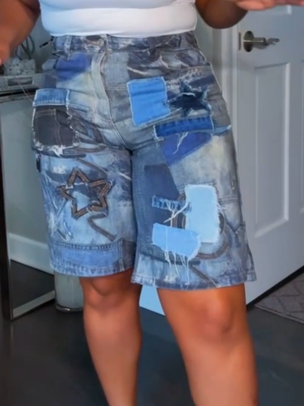 AKIRA Patchwork Denim Jean Shorts in Light Blue and Dark Blue - Picture 4 of 9
